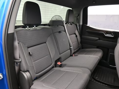 Used 2023 Chevrolet Silverado 1500 LT RWD image 45
