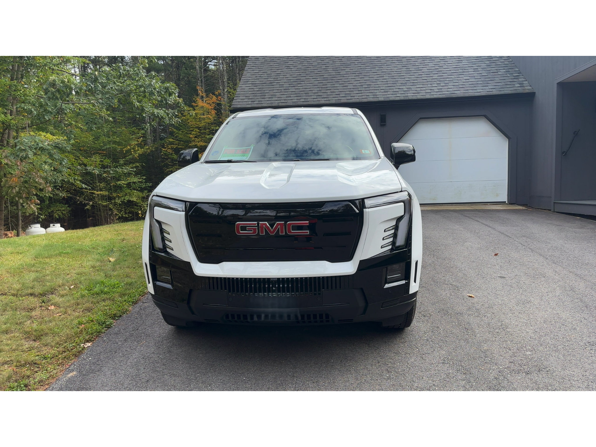 Used 2026 GMC Sierra EV Elevation AWD/4WD image 3