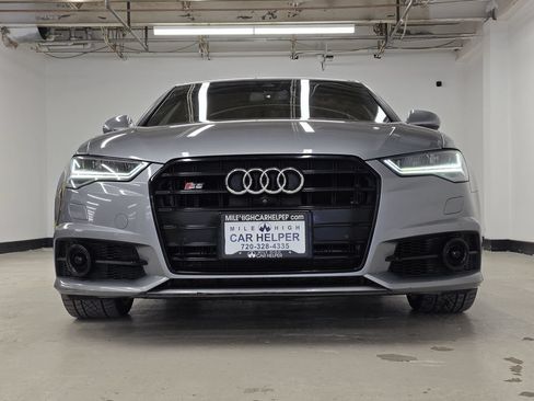 Used 2017 Audi S6 Prestige w/ S6 Sport Package AWD/4WD image 3