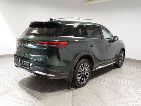 Used 2026 INFINITI QX60 Luxe w/ Family Package AWD/4WD image 5