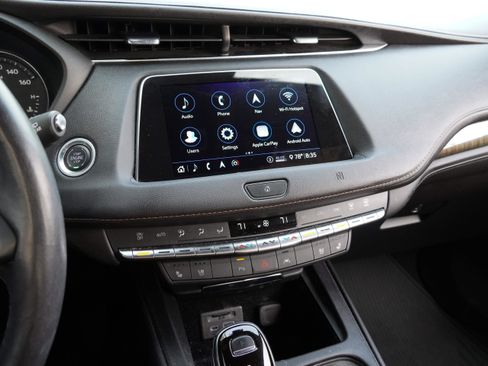 Used 2020 Cadillac XT4 Premium Luxury FWD image 23