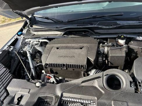 Used 2024 Honda Pilot Touring image 33