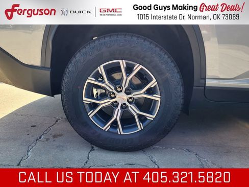 New 2026 GMC Acadia AT4 w/ Luxury Package AWD/4WD image 57