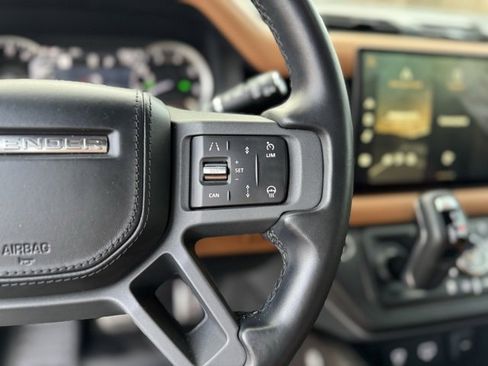 Used 2023 Land Rover Defender 110 X image 24