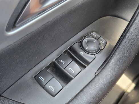 Used 2020 Chevrolet Blazer LT FWD image 8