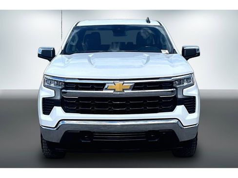 Used 2024 Chevrolet Silverado 1500 LT w/ Z71 Off-Road Package AWD/4WD image 2