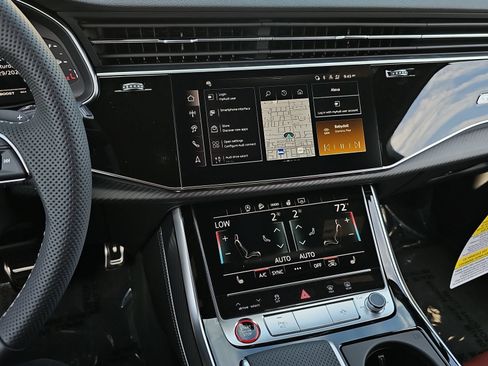 New 2026 Audi SQ7 Premium Plus AWD/4WD image 22