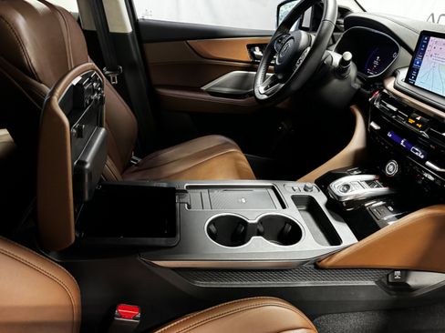Certified 2025 Acura MDX FWD w/ Technology Package image 34