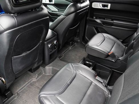 Used 2020 Ford Explorer ST w/ ST High-Performance Pack AWD/4WD image 35