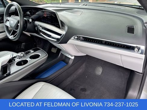 Used 2024 Cadillac Lyriq Luxury AWD/4WD image 28