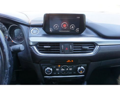 Used 2017 MAZDA MAZDA6 Touring image 17