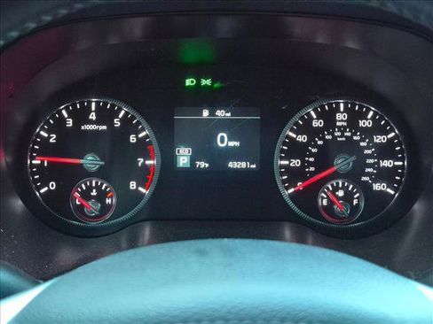 Used 2022 Kia Telluride S FWD image 3