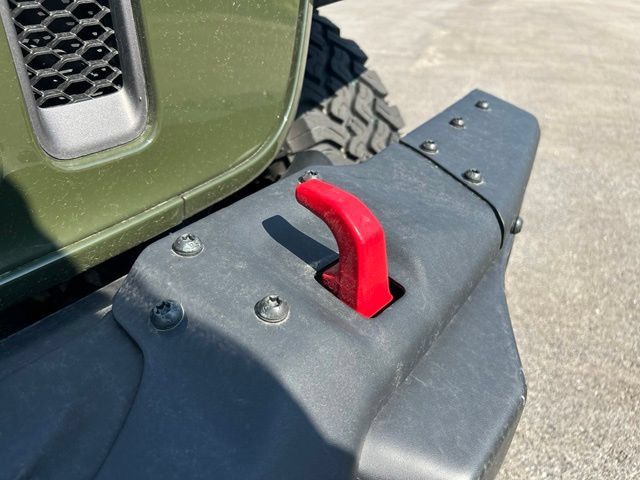 Used 2021 Jeep Wrangler Unlimited Rubicon w/ Dual Top Group AWD/4WD image 19