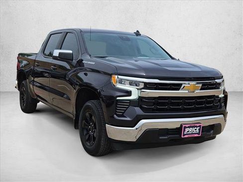 Used 2024 Chevrolet Silverado 1500 LT image 3