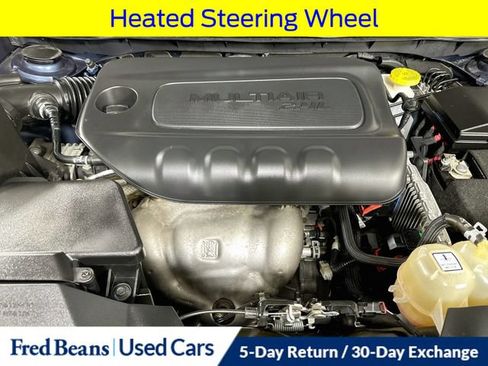Used 2019 Jeep Cherokee Latitude Plus w/ Cold Weather Group AWD/4WD image 34