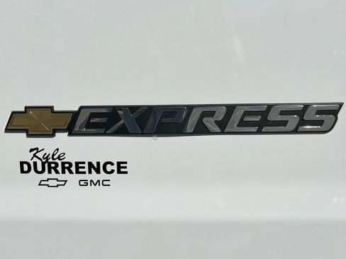 Used 2024 Chevrolet Express 2500 w/ Driver Convenience Package image 12