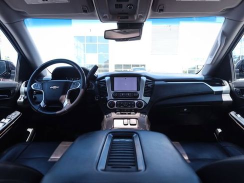 Used 2015 Chevrolet Suburban LT AWD/4WD image 16
