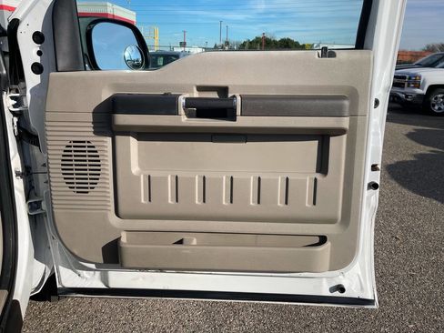 Used 2008 Ford F350 FX4 image 17