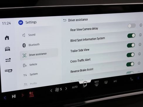 Used 2025 Ford Expedition Platinum w/ Driver's Package image 31