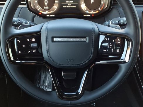 New 2026 Land Rover Range Rover Sport Dynamic SE image 15