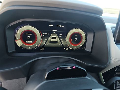 Used 2025 Nissan Rogue SL w/ Tech Package FWD image 9