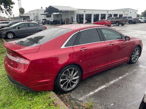 Used 2020 Lincoln MKZ Reserve w/ Luxury Package FWD image 3