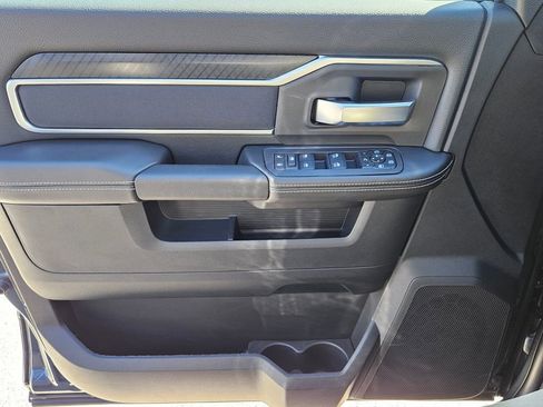 New 2026 RAM 2500 Big Horn AWD/4WD image 24