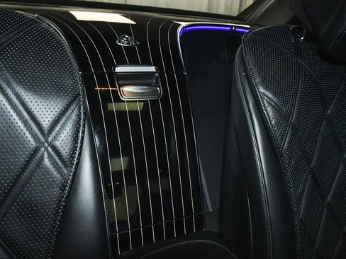 Used 2021 Mercedes-Benz Maybach S 580 4MATIC image 65
