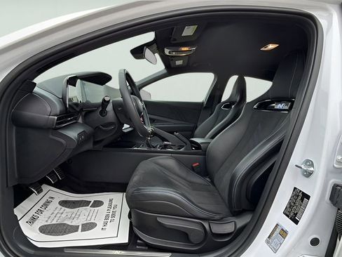 Used 2025 Hyundai Elantra N FWD image 21