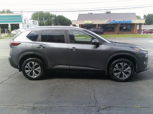 Used 2023 Nissan Rogue SV w/ SV Premium B Package AWD/4WD image 6