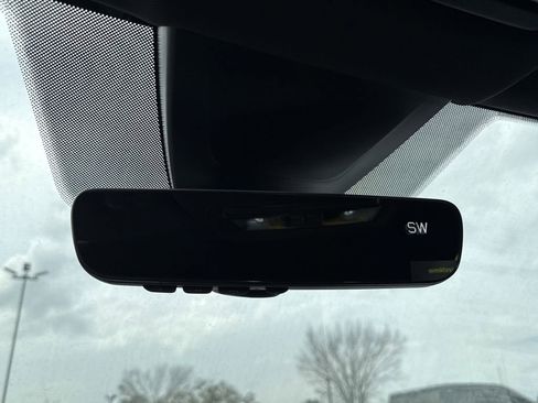 New 2026 Volkswagen Atlas Cross Sport SE FWD image 22