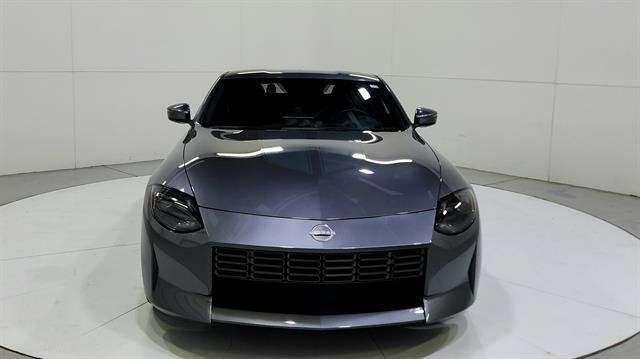 Certified 2024 Nissan Z Performance w/ Floor Mat Package RWD image 2