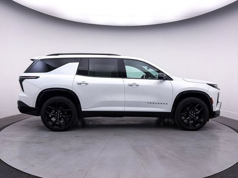 Used 2024 Chevrolet Traverse RS w/ LPO, Floor Liner Package image 42