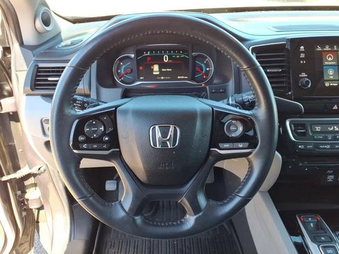 Used 2022 Honda Pilot Touring image 24