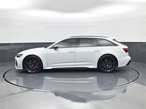 Used 2024 Audi RS 6 performance w/ Matte Carbon Package image 8