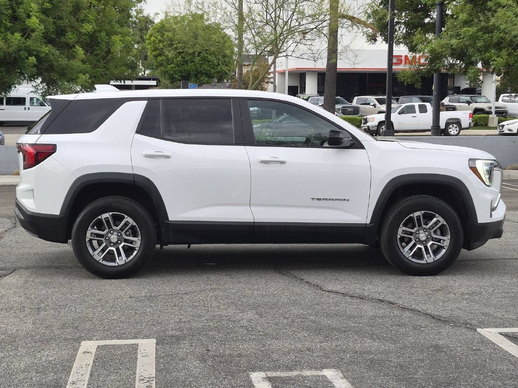 Used 2026 GMC Terrain Elevation FWD image 6