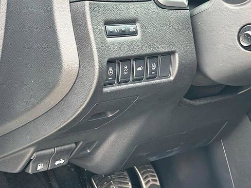 Used 2023 Nissan Murano Platinum w/ Cargo Package FWD image 15