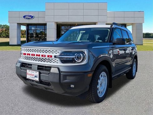 New 2025 Ford Bronco Sport Heritage w/ Convenience Package image 8