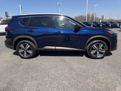 Used 2026 Nissan Rogue SL image 10