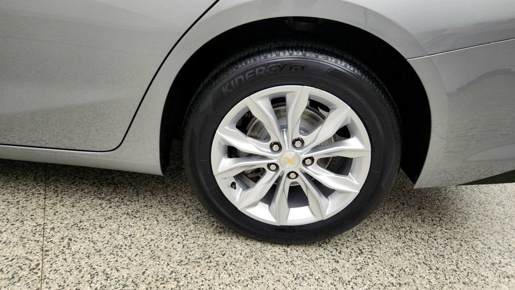 Used 2024 Chevrolet Malibu LT FWD image 9
