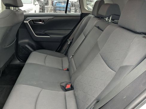 Used 2019 Toyota RAV4 XLE image 30