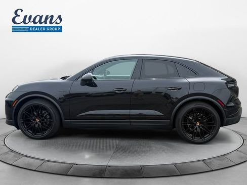Used 2024 Porsche Macan 4 Electric AWD/4WD image 3