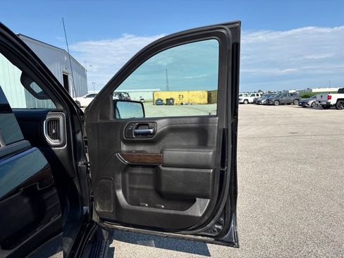 Used 2021 GMC Sierra 1500 Elevation w/ X31 Off-Road Package AWD/4WD image 19