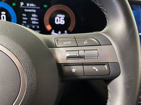 Certified 2025 Hyundai Kona SEL FWD image 29