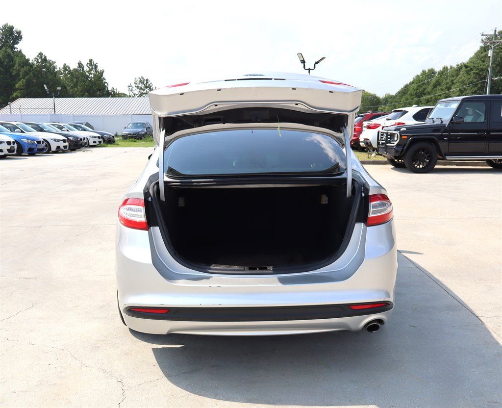 Used 2013 Ford Fusion SE FWD image 34