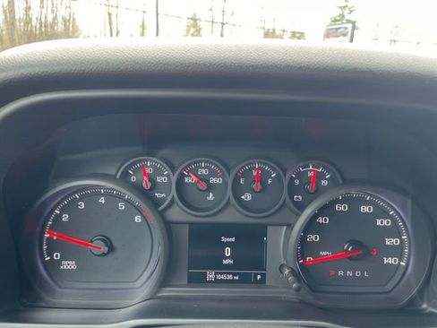 Used 2023 Chevrolet Silverado 2500 Custom w/ Gooseneck/5TH Wheel Package image 17