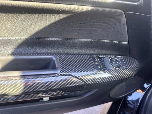 Used 2015 Ford Mustang Coupe RWD image 10