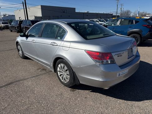 Used 2009 Honda Accord LX image 2