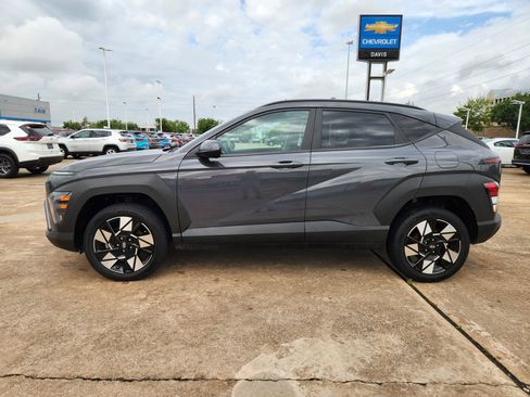 Used 2024 Hyundai Kona SEL AWD/4WD image 5