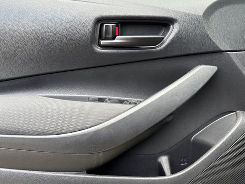 Used 2023 Toyota Corolla LE image 10
